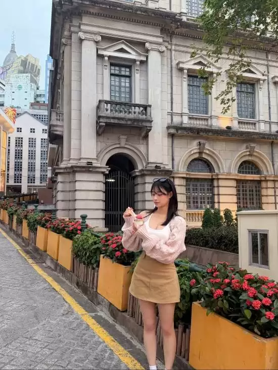 韩国博主auddk澳门旅拍与居家写真双主题影像发布