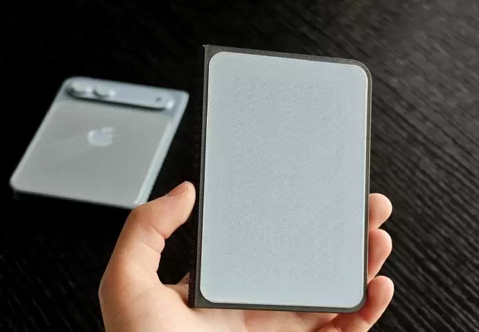 iPhone真的要出折叠屏了？