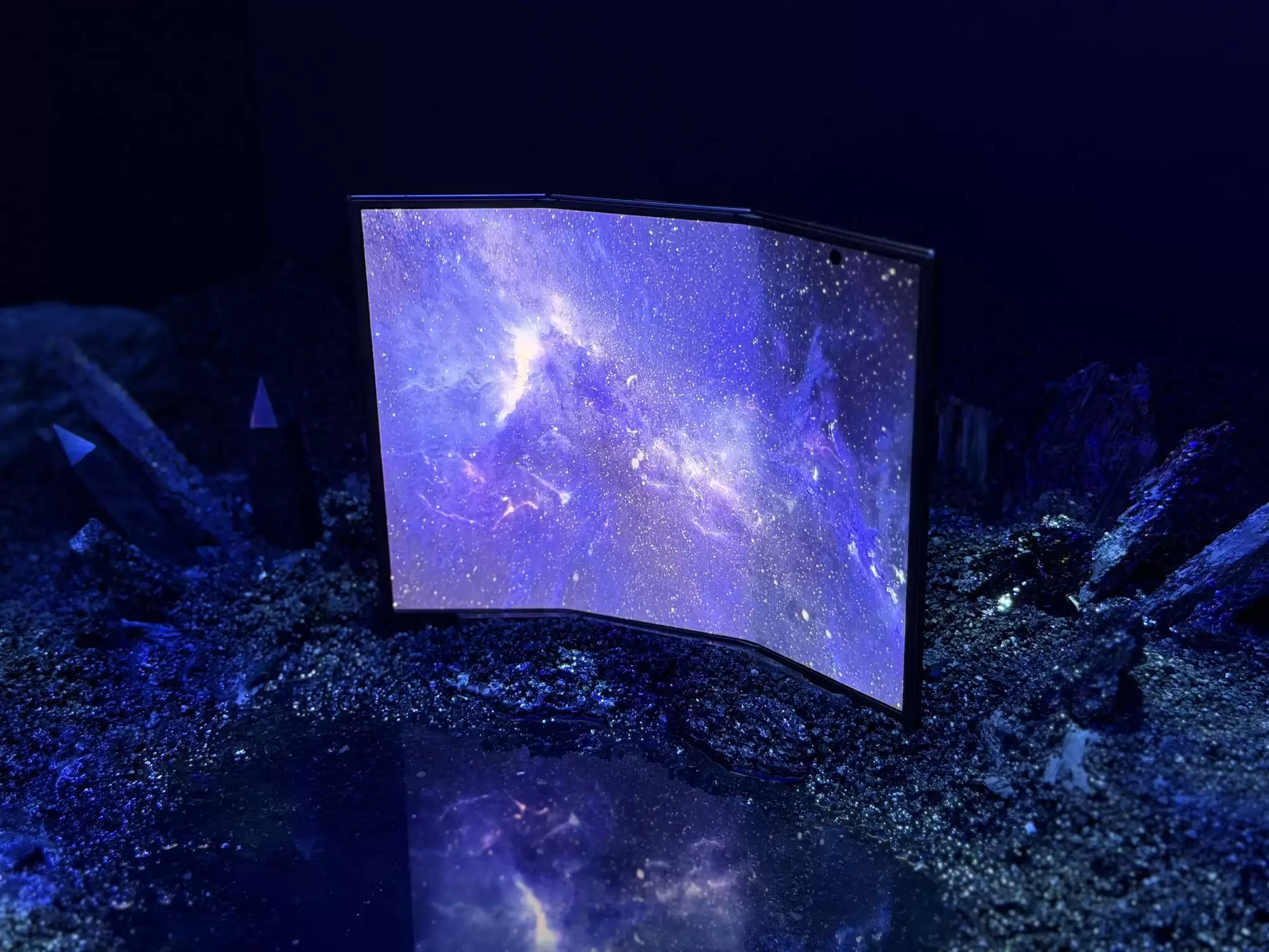 为什么没有LCD屏幕的新机了？