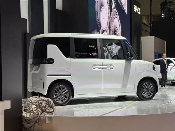 专供日本市场售价约11万 比亚迪K-Car海獭内饰官图发布