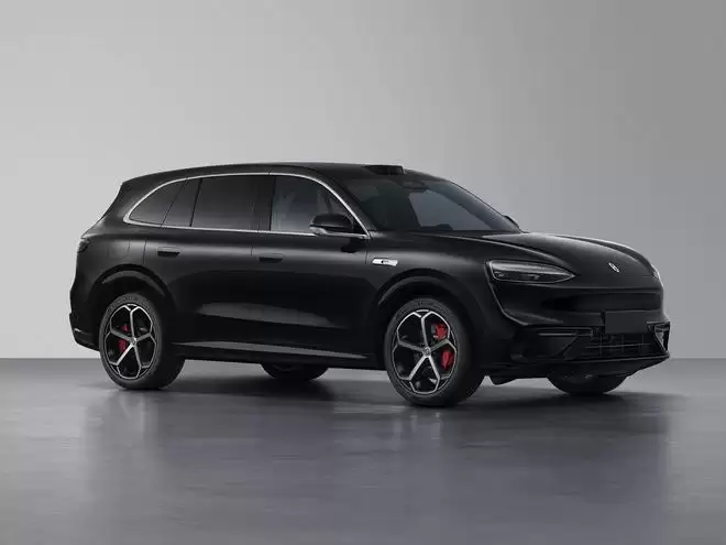 全新问界M6更多信息：乾崑智驾ADS4.0+鸿蒙座舱5.0