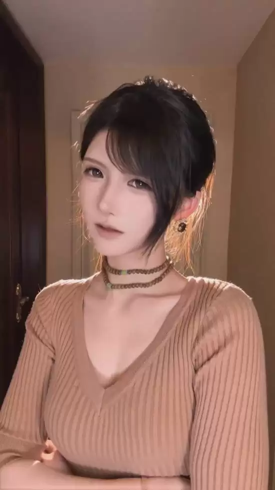 抖音第一蒂法素颜曝光！网友：老天爷赏饭吃