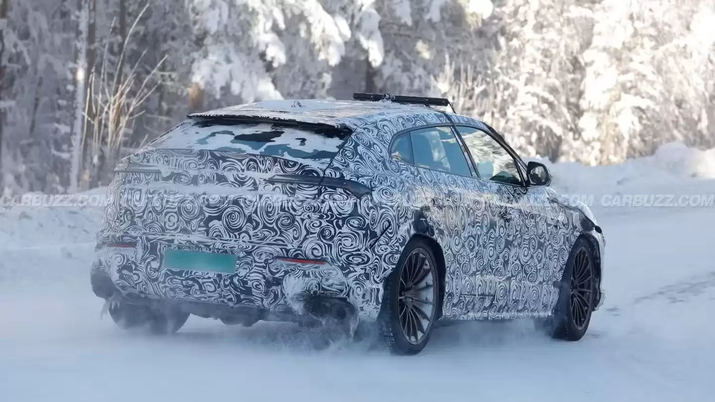 Urus SE Performante路测图曝光：兰博基尼最强SUV