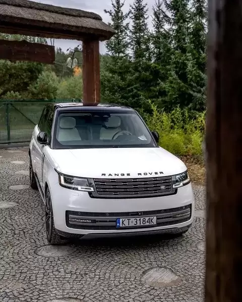 揽胜起售价141.2万元，TGS RAV4尚未公布售价及参数