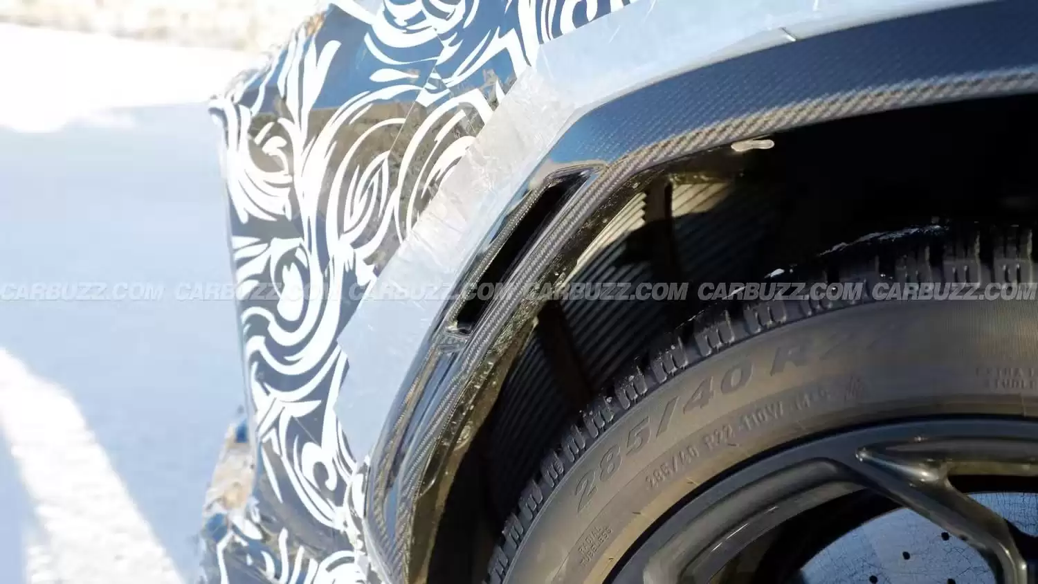 Urus SE Performante路测图曝光：兰博基尼最强SUV