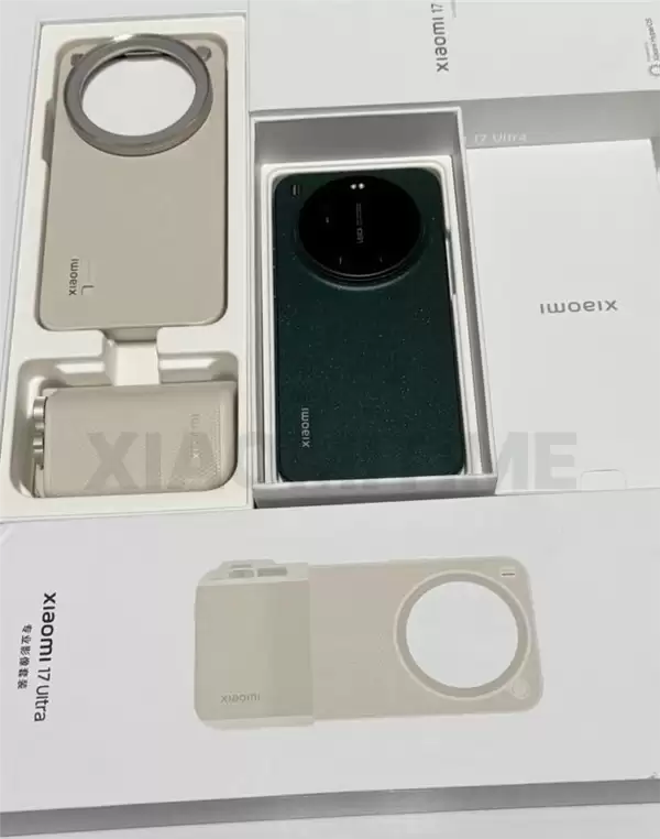 小最强旗舰走出国门!小17+Ultra国际版偷跑:电池比国行版少了