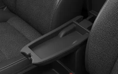 丰田新款YARIS中期改款发布:崭新配色、升级配置、多元动力