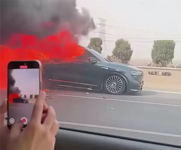 问界M7高速起火?真相揭开:后方油车追尾后自燃 遭波及!