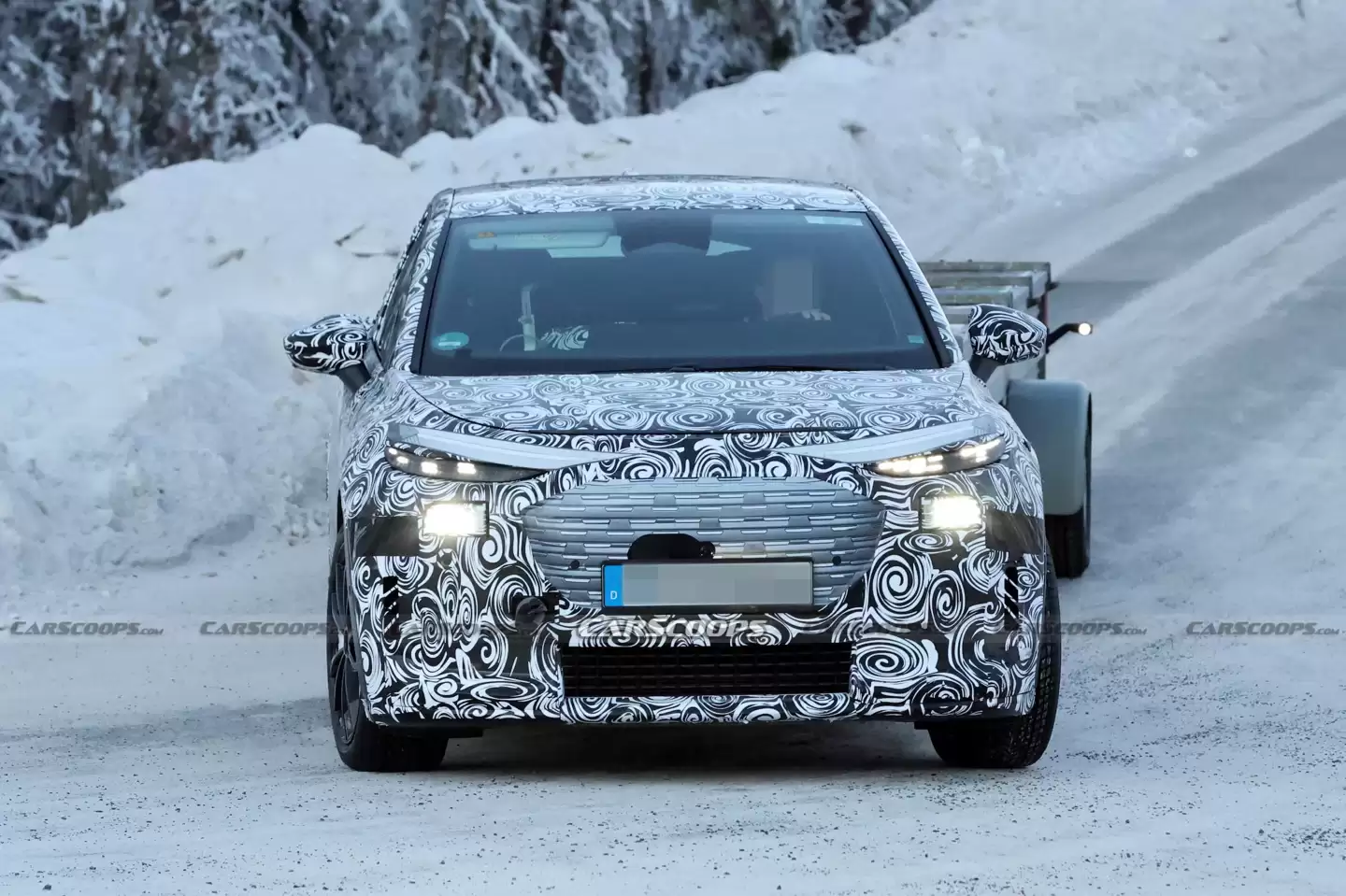 奥迪最小纯电SUV:新A2 e-tron路测图曝光