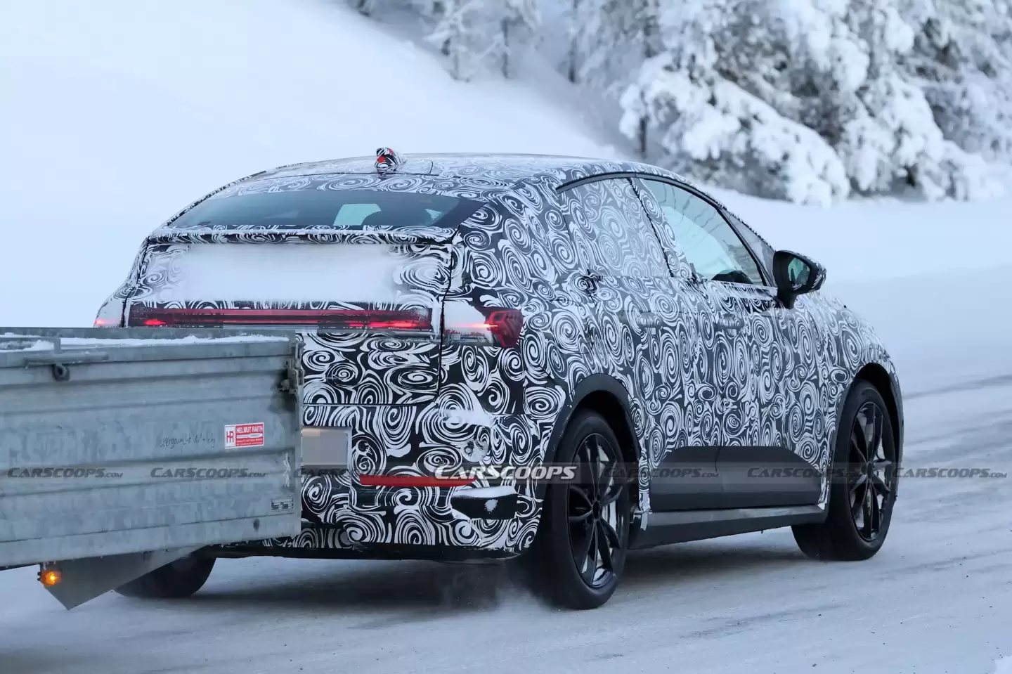 奥迪最小纯电SUV:新A2 e-tron路测图曝光