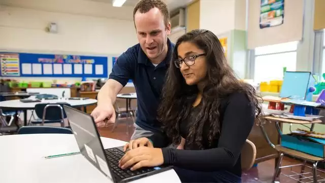 谷歌计划为全美600万名教师免费提供Gemini AI培训