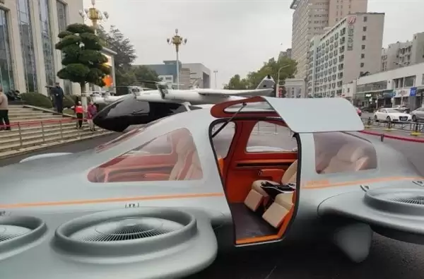 一次亮相4款!飞行汽车来了:湖北造、像开车一样简单