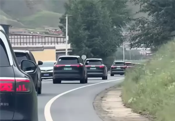 数据说话!2026年华为乾崑春节出行报告出炉:单车单日跑2266公里