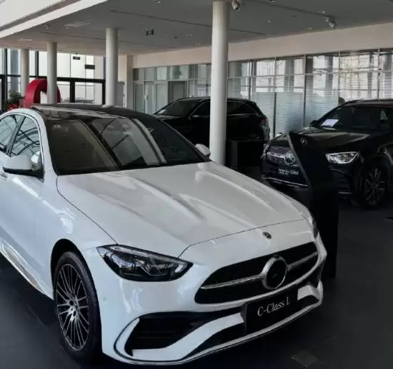 春节购车热潮下，德系豪华燃油车大幅降价促销