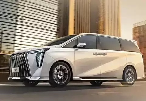 2026款传祺M8 HEV上市:19.78万元起,智能座舱升级+健康配置加码