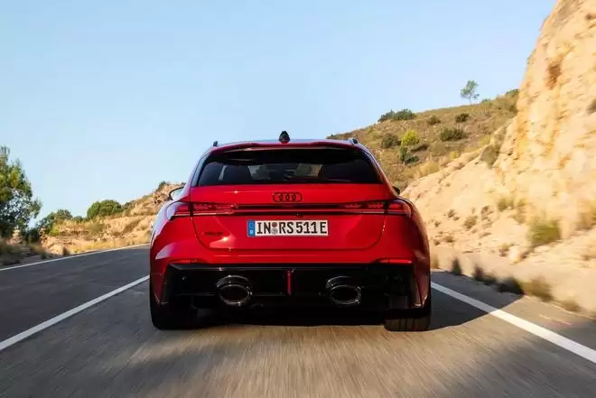 旅行版或引入国内 全新奥迪RS5官图发布