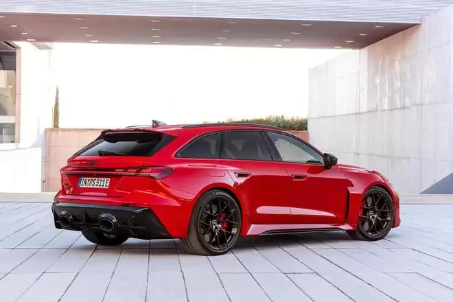 旅行版或引入国内 全新奥迪RS5官图发布