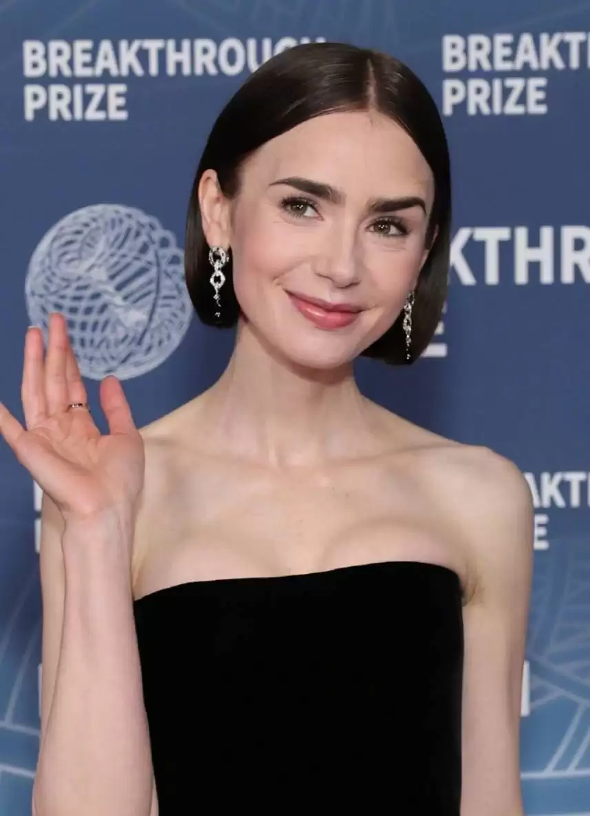 莉莉·柯林斯主演蒂凡尼的早餐幕后传记片,还原赫本时代经典诞生历程