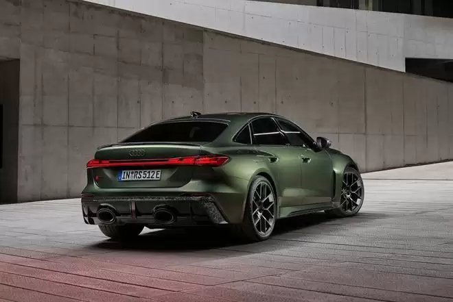 旅行版或引入国内 全新奥迪RS5官图发布