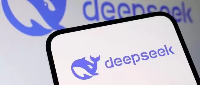 DeepSeek发布下一代技术!北大实习生立功