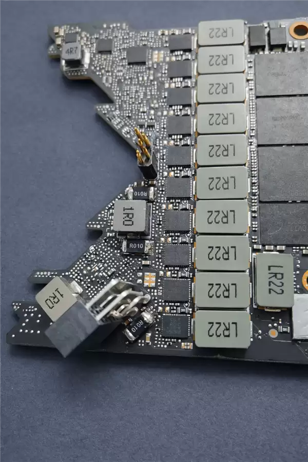 玩命改装！未发布RTX 3080 Ti 20GB推至550W：分流改造+液金齐上阵