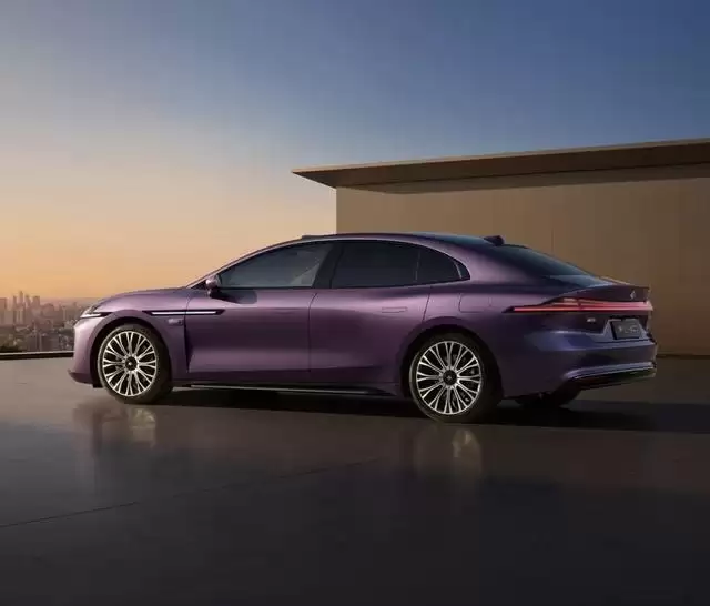 广汽集团：2026年集团汽车产销要重回200万辆级