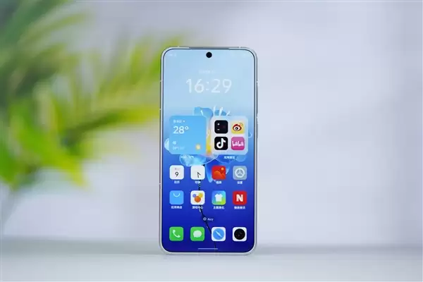 魅族CEO黄质潘回应魅族转型:魅友在 魅族就在