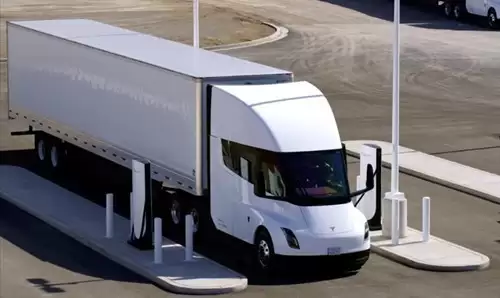 特斯拉招募中欧充电负责人，预示Semi卡车加速进军欧洲市场