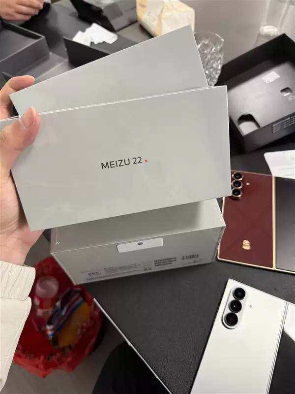 魅友为情怀买单!魅族官宣战略转型后魅族22需求量激增:有手机店一天卖10多台