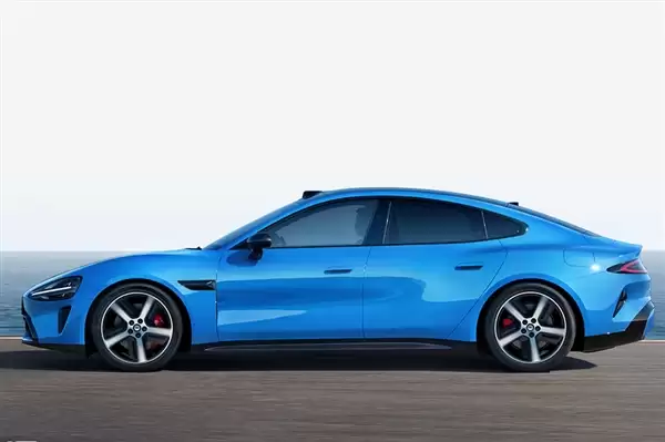 雷军一句话阐释小米汽车理念：10倍投入 造一辆安全好车