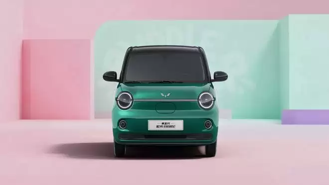 四门四座焕新 第五代宏光MINIEV内饰图曝光