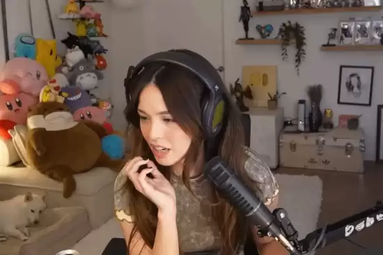 知名美女主播畅谈游戏改变人生:6岁上瘾到养活全家