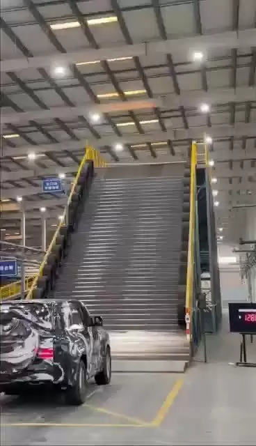 比亚迪把天门山天梯搬进厂房:新款仰望U8完成超千次极限爬坡测试