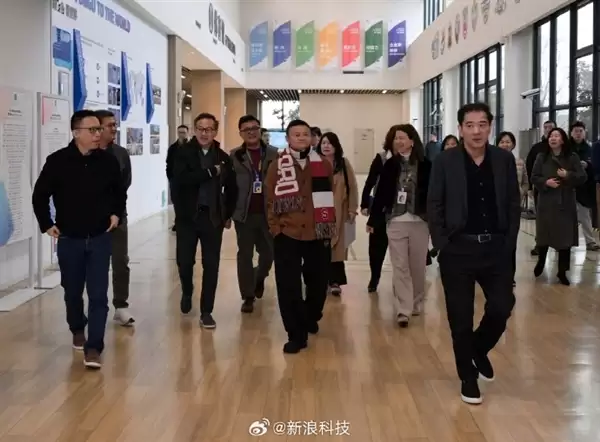 新年阿里开工第一站!马云现身云谷学校交流AI:核心管理层全部聚齐