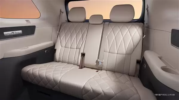 三排七座旗舰 比亚迪大唐内饰官图发布：新势力强敌来了