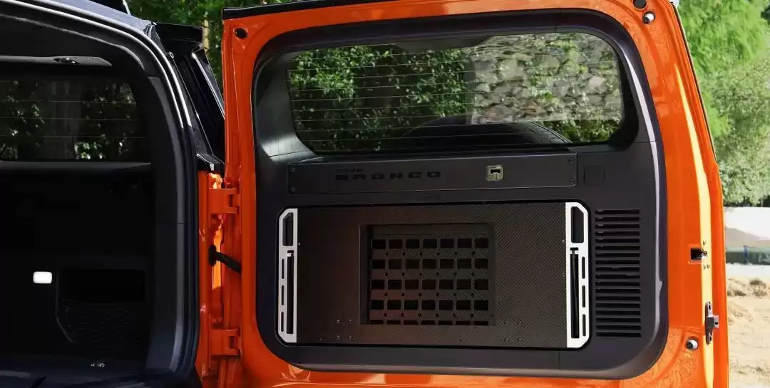 小米YU9或将搭载升顶装置,30秒变移动卧室