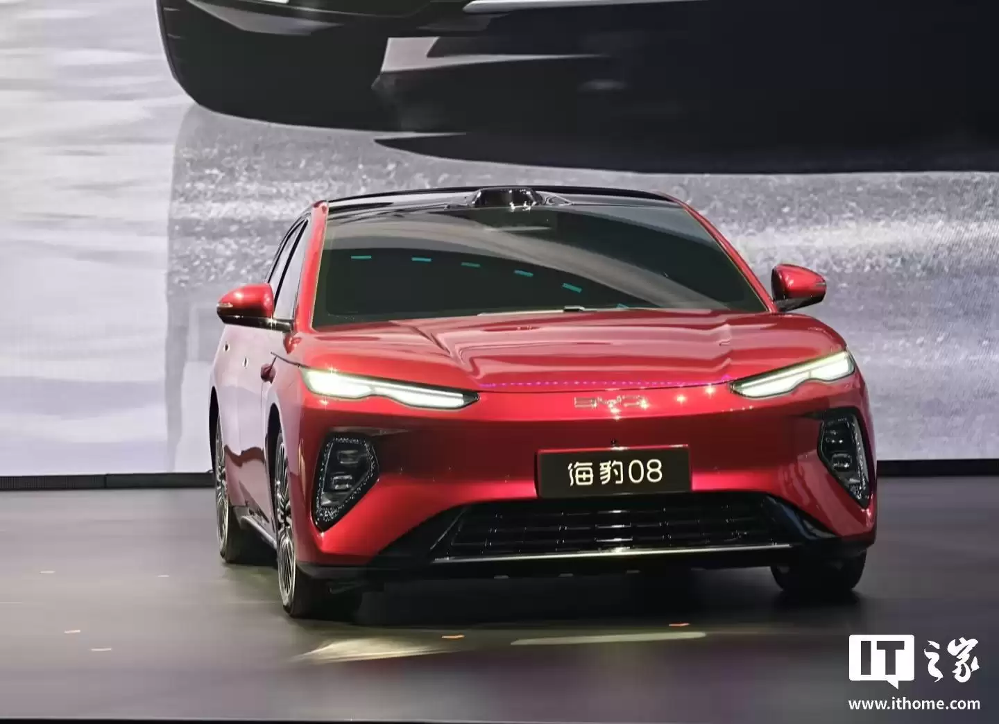 比亚迪海洋网全新旗舰轿车海豹08全球首秀，今年Q2正式上市