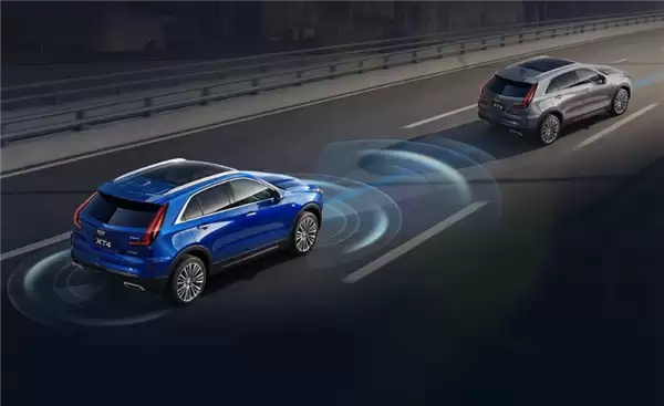 一口价15.99万起 新款凯迪拉克XT4上市:限时升级L2辅助