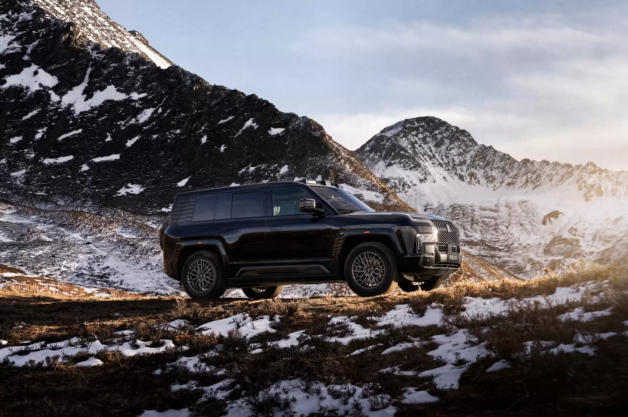 2026款仰望U7/U8系列三款旗舰车型上市,最高售价超130万