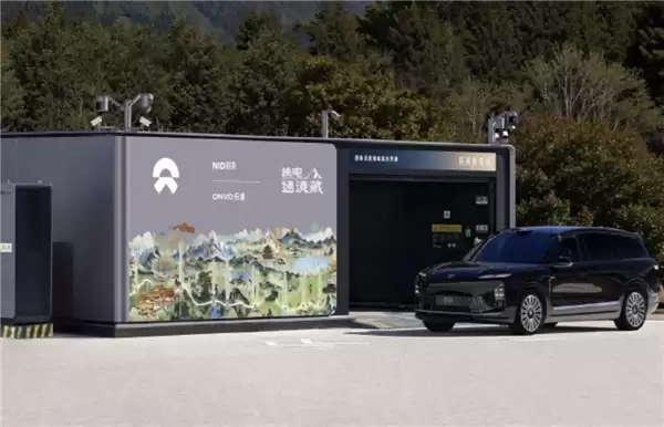 比亚迪李云飞谈换电闪充之争：都挺好的 是殊途同归