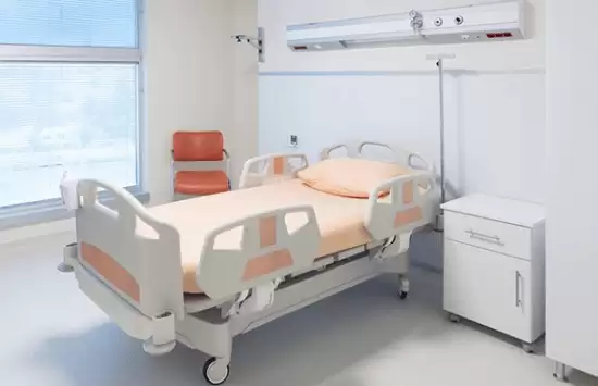 郑州33岁男子突发心梗危在旦夕，熬夜等隐性风险敲响青年健康警钟