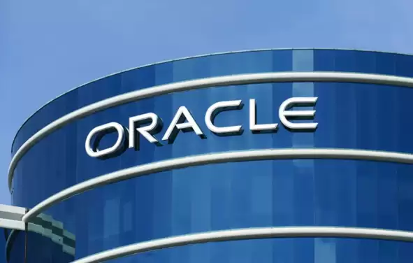 甲骨文史上最大裁员:AI未取代人力 资金转向芯片、数据中心投资
