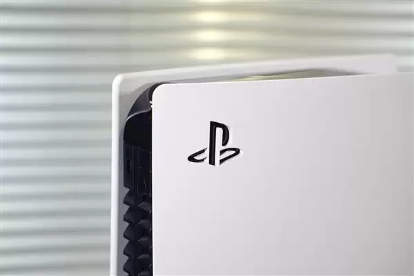 PS6性能目标曝光：4K光追120帧，RDNA5+Zen6架构加持，预计2027年底发布