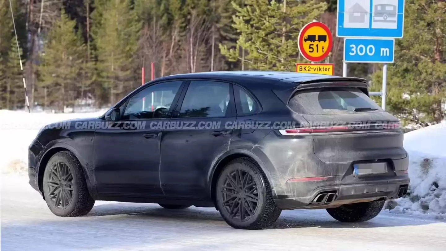 保时捷卡宴插电混动版Turbo E-Hybrid路测图曝光