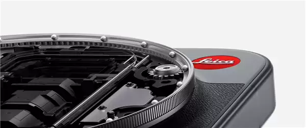 7999元起 小米17 Ultra徕卡版黑银色开售 徕卡设计师亲自操刀设计