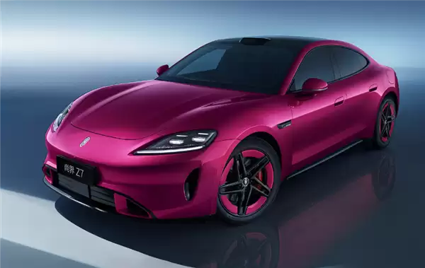 鸿蒙智行首款猎装车 尚酷Z7T无伪实车上路:颜值有爱不