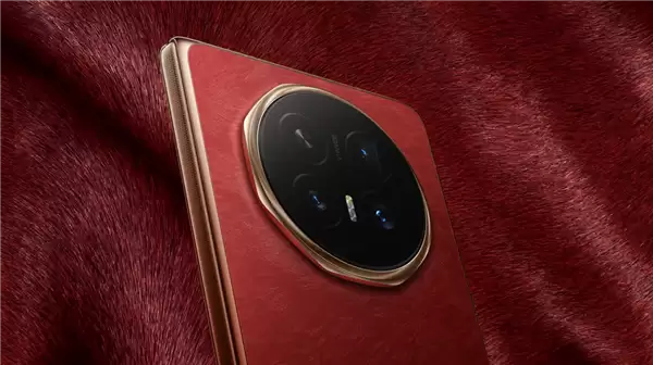 8999元起 荣耀Magic V6赤兔红全版本售罄:开售20分钟电商平台卖光了