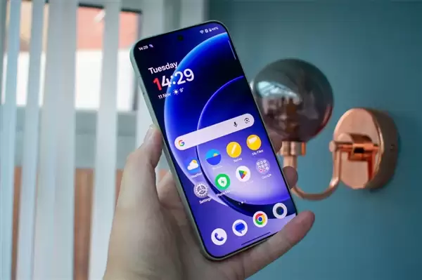 一加16测试高通骁龙8E6 Pro:主频突破5GHz 史上最强芯