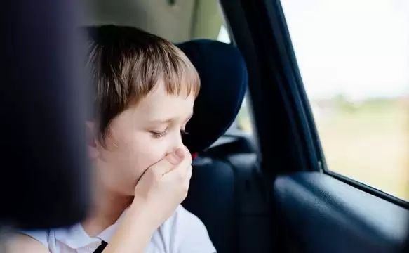 晕车的人别在车上闭眼睡觉了:会越睡越晕