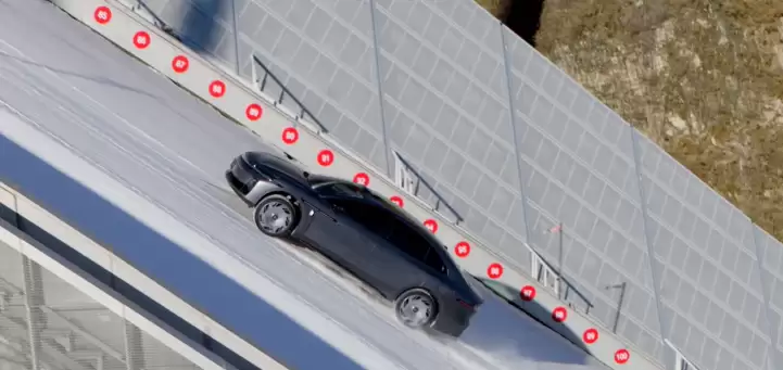 昊铂A800上市，补贴后16.48万元起